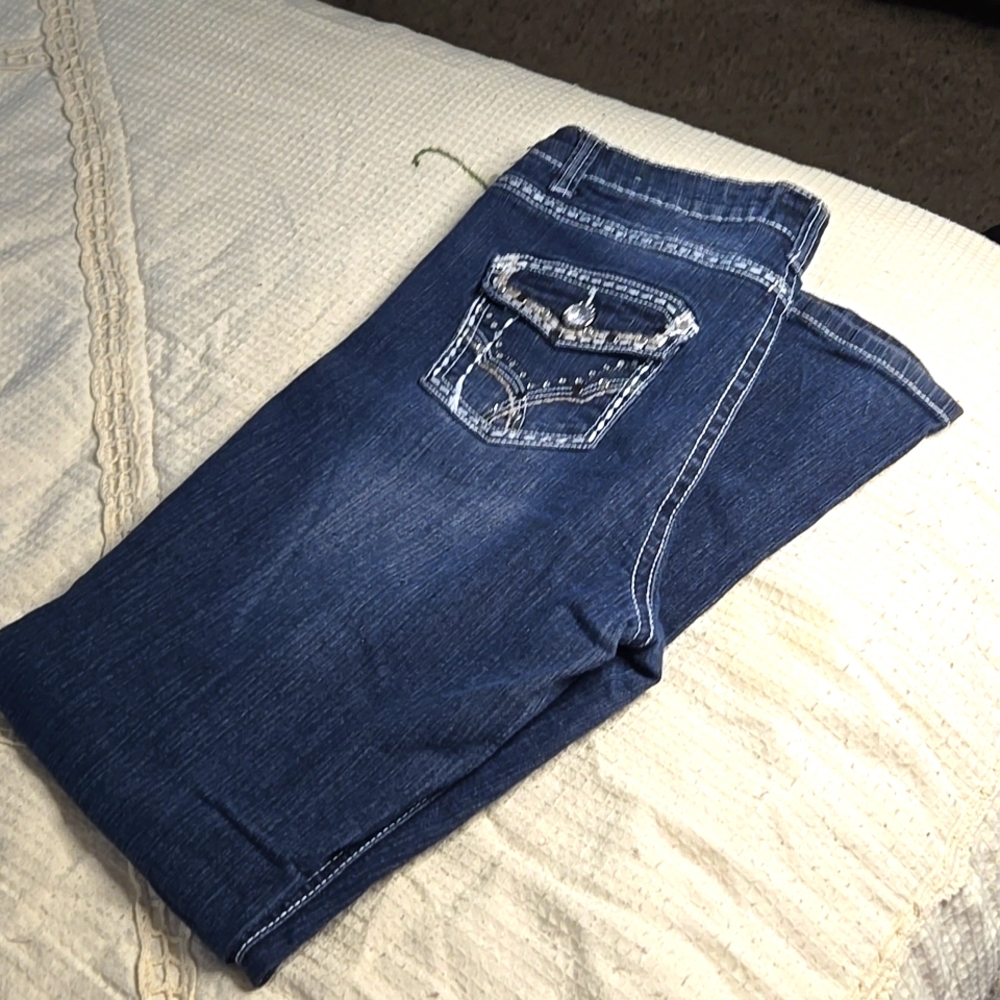Thrill Jeans